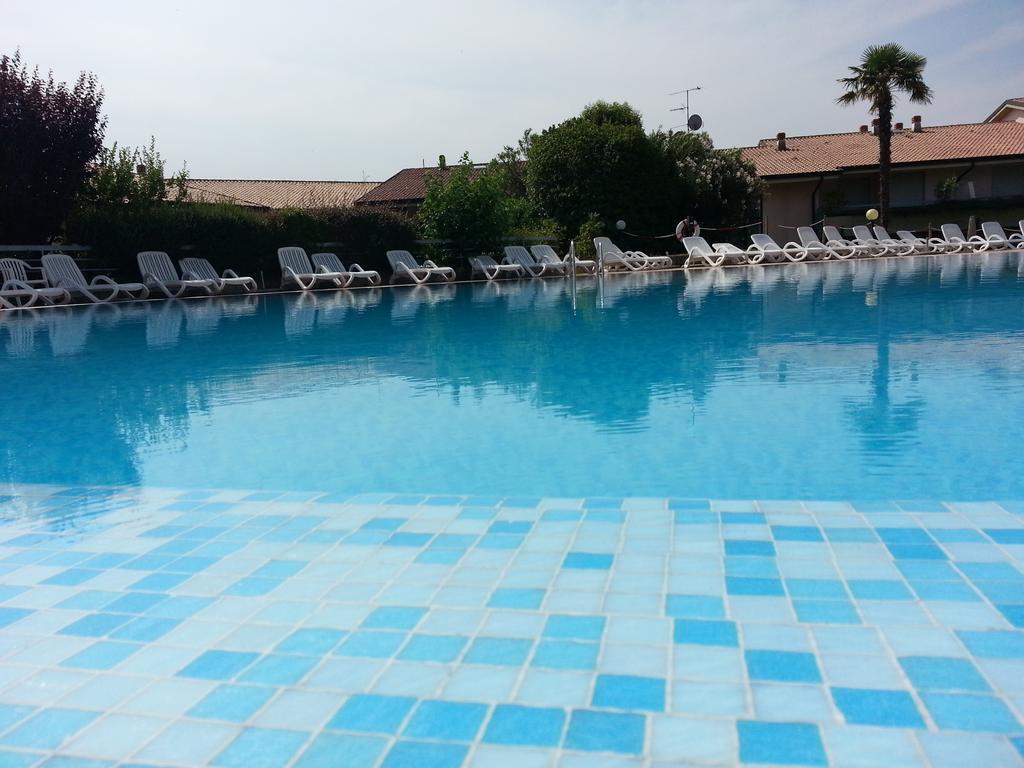 Lago Residence Desenzano del Garda Cameră foto